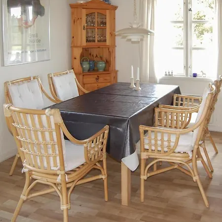 3 Bedroom Cozy In Romo