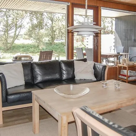 3 Bedroom Cozy In Romo * Bolilmark